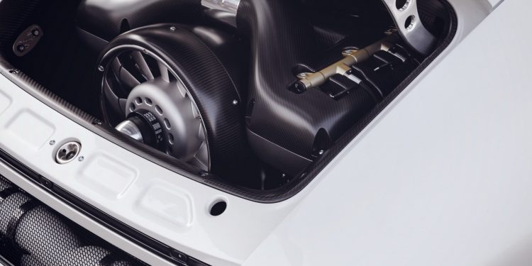 Singer leva Porsche 911 DLS a Pebble Beach! 55