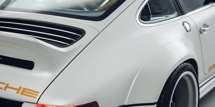 Singer leva Porsche 911 DLS a Pebble Beach! 67