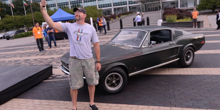 Já foram produzidos 10 milhões de Ford Mustang! 40