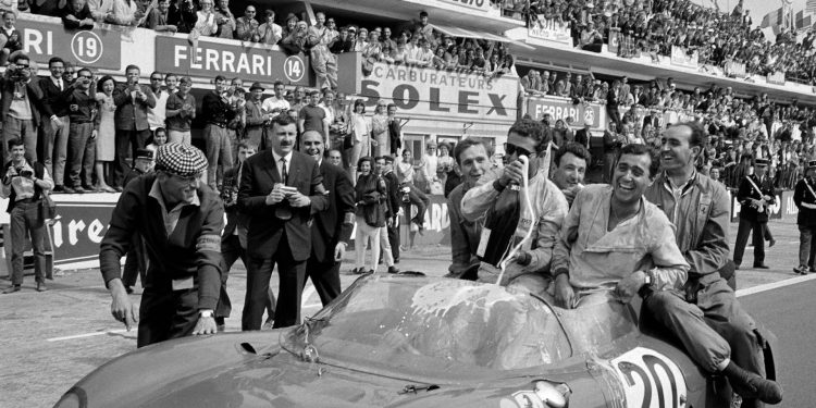 Ferrari 275 P de 1963 que ganhou Le Mans vai a leilão! 62
