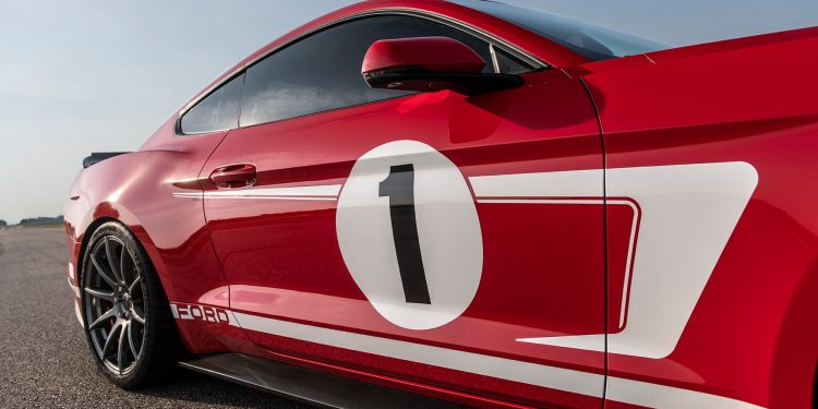Hennessey celebra o automóvel 10.000 com um Ford Mustang de 800cv! 48