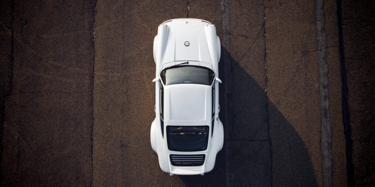 Singer leva Porsche 911 DLS a Pebble Beach! 60