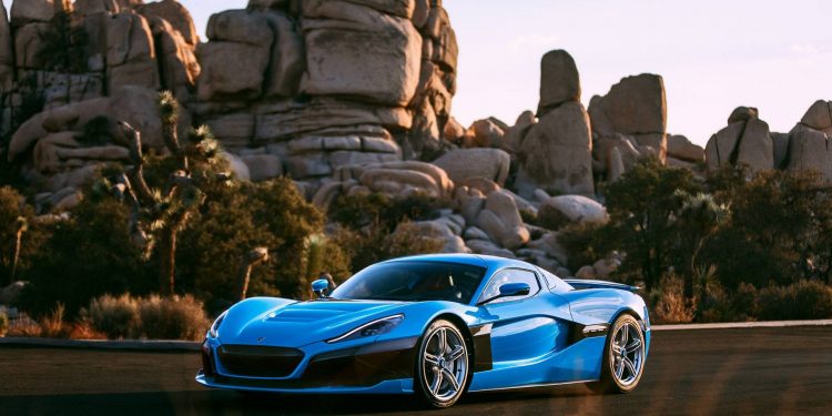 Rimac Concept Two tem 1888cv e recebe novas cores! 20