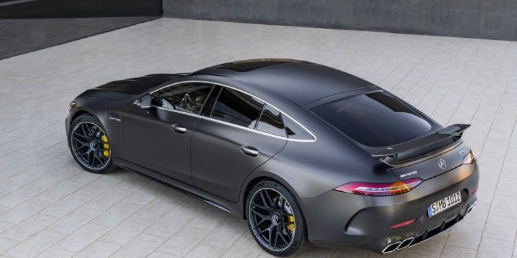 O Mercedes AMG GT 4 portas já tem preços! 22