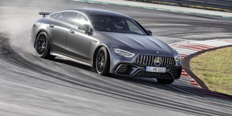 O Mercedes AMG GT 4 portas já tem preços! 21