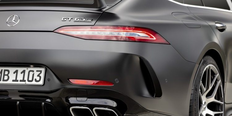 O Mercedes AMG GT 4 portas já tem preços! 16