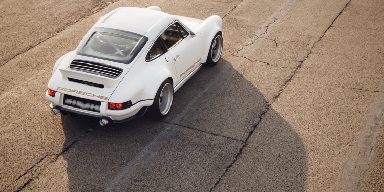 Singer leva Porsche 911 DLS a Pebble Beach! 49