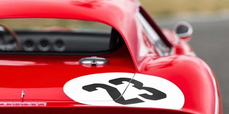Ferrari 250 GTO volta a bater recorde em leilão ao ser vendido por 41,2 milhões de Euros! 27