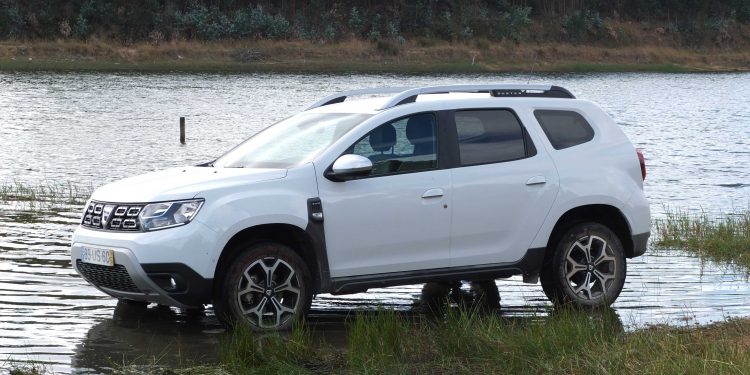 Dacia Duster 1.5 dCi 4X4: A excelência pode ser acessível! 38