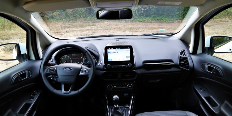 Ford Ecosport 1.5 TDCi Titanium: Dinâmico e aventureiro! 42
