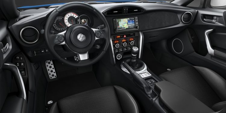 Toyota GT86 Black Touch Edition chega a Portugal em Setembro! 16