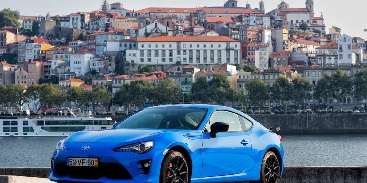 Toyota GT86 Black Touch Edition chega a Portugal em Setembro! 17