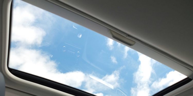 Renault Mégane Grand Coupe Executive 1.2 tCe: Elegância inovadora! 44