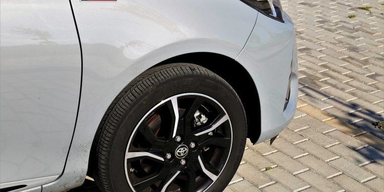 Toyota Yaris 1.5 GSPORT: Introdução GRMN! 25