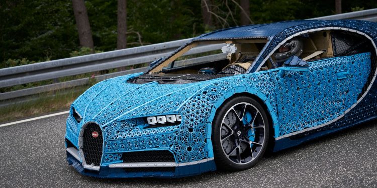 Este Bugatti Chiron em LEGO com tamanho real é o sonho de qualquer criança! 41