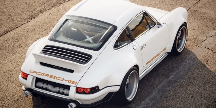 Singer leva Porsche 911 DLS a Pebble Beach! 21