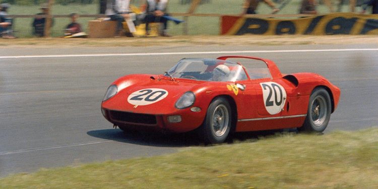 Ferrari 275 P de 1963 que ganhou Le Mans vai a leilão! 35