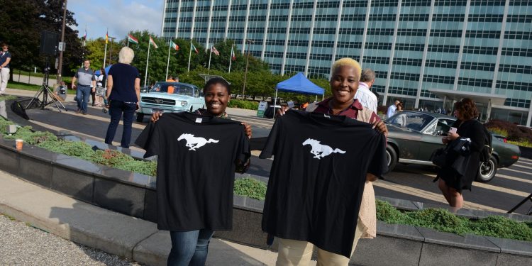 Já foram produzidos 10 milhões de Ford Mustang! 26