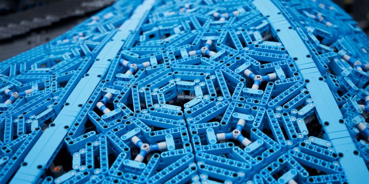 Este Bugatti Chiron em LEGO com tamanho real é o sonho de qualquer criança! 19