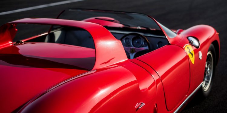 Ferrari 275 P de 1963 que ganhou Le Mans vai a leilão! 23
