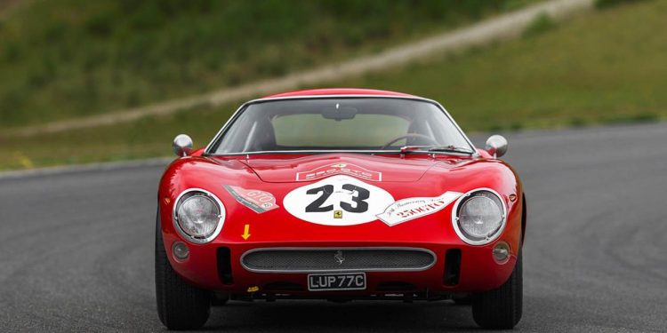Ferrari 250 GTO volta a bater recorde em leilão ao ser vendido por 41,2 milhões de Euros! 17