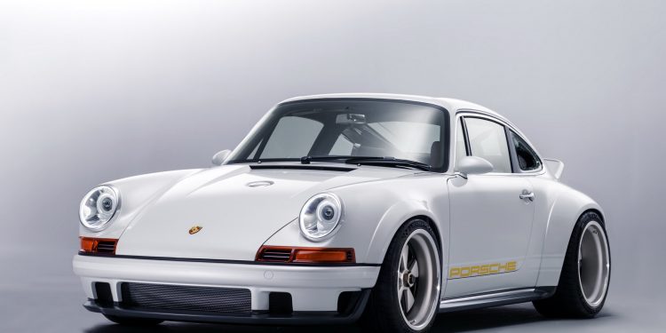 Singer leva Porsche 911 DLS a Pebble Beach! 87