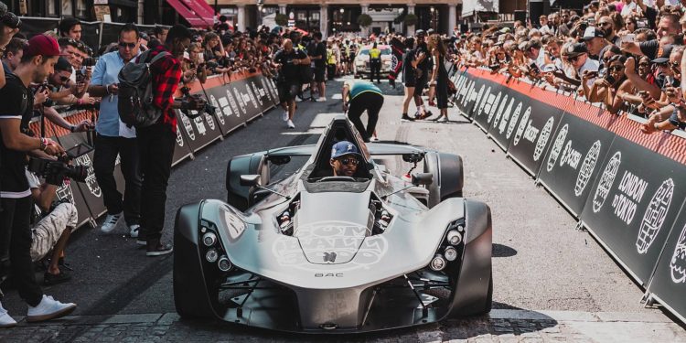 Usher no Gumball 3000 de Bac Mono? 14