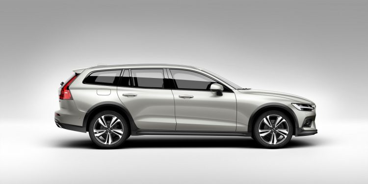 Esta é a nova Volvo V60 Cross Country! 44