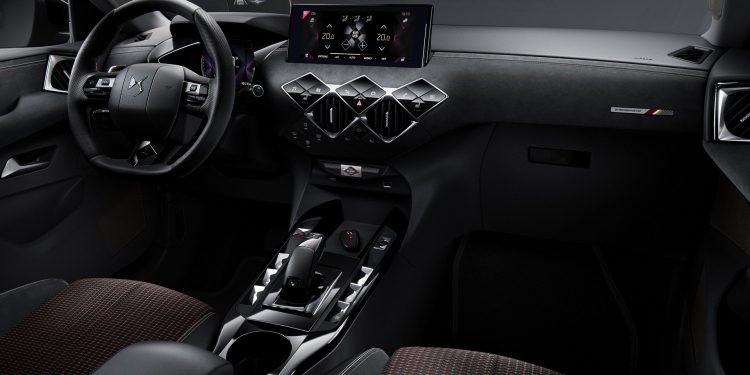Este é o novo DS3 Crossback! 30