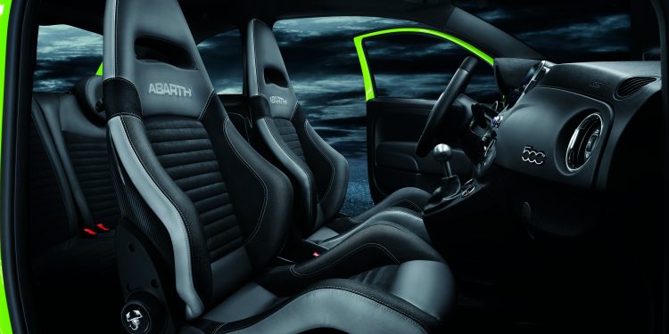 Gama Abarth 595 com novos atributos! 15 Gama Abarth 595 com novos atributos! 15