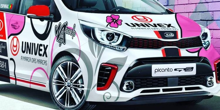 Marcelo Design: O local ideal para se decorar um automóvel de corrida, e não só! 15