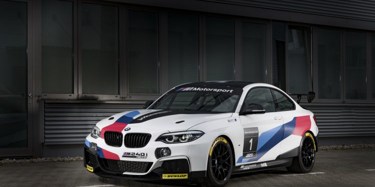 BMW M240i de competição recebe upgrades! 17