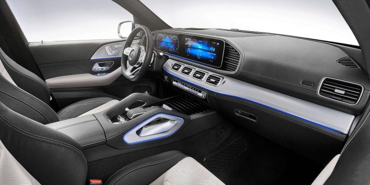 Mercedes GLE revelado com novo design e mais tecnologia! 43