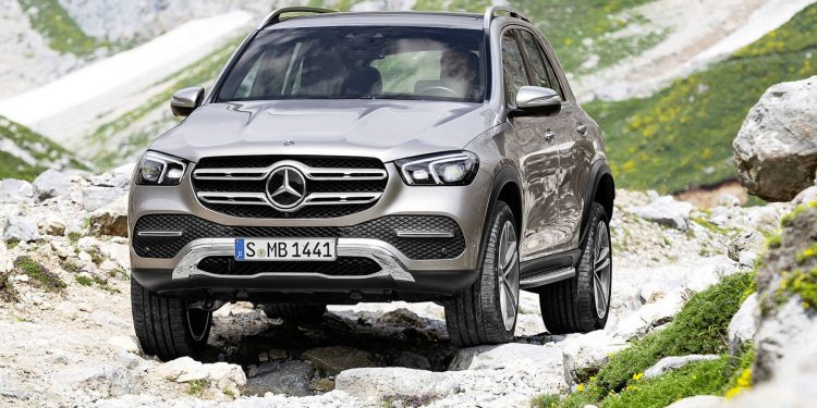 Mercedes GLE revelado com novo design e mais tecnologia! 22