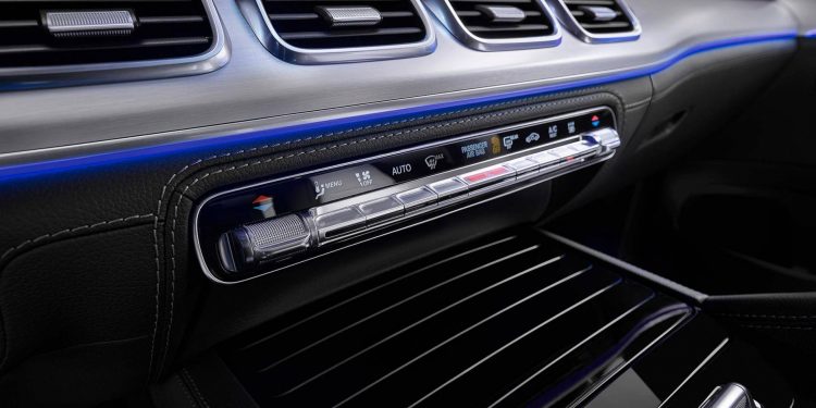 Mercedes GLE revelado com novo design e mais tecnologia! 30