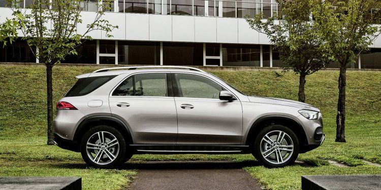 Mercedes GLE revelado com novo design e mais tecnologia! 27