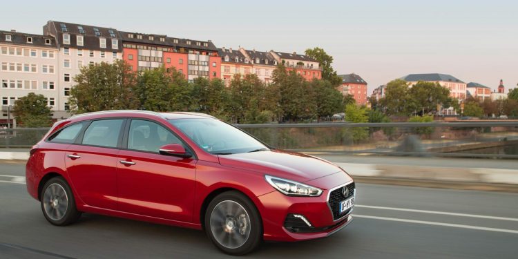 Hyundai i30 e i30 SW recebem novos diesel e actualizações no design em 2019! 30