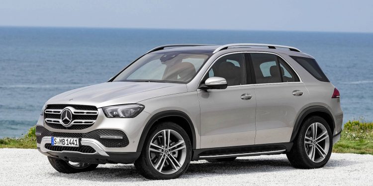 Mercedes GLE revelado com novo design e mais tecnologia! 55