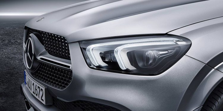 Mercedes GLE revelado com novo design e mais tecnologia! 35