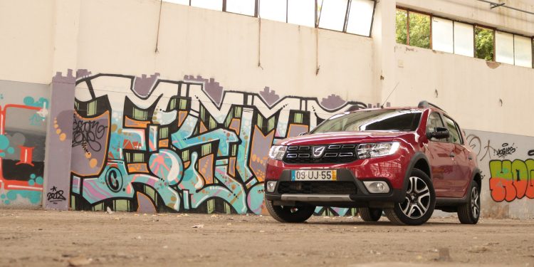 Dacia Sandero StepWay tCe 90: As aventuras não têm de ser dispendiosas! 57 Dacia Sandero StepWay tCe 90: As aventuras não têm de ser dispendiosas! 57