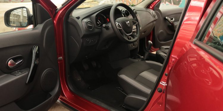 Dacia Sandero StepWay tCe 90: As aventuras não têm de ser dispendiosas! 37 Dacia Sandero StepWay tCe 90: As aventuras não têm de ser dispendiosas! 37
