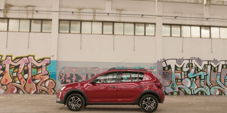Dacia Sandero StepWay tCe 90: As aventuras não têm de ser dispendiosas! 50 Dacia Sandero StepWay tCe 90: As aventuras não têm de ser dispendiosas! 50