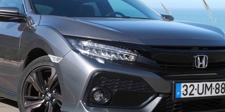 Honda Civic 1.6 I-DTEC Hatchback: Dinâmico e comedido! 45