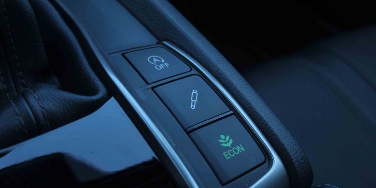 Honda Civic 1.6 I-DTEC Hatchback: Dinâmico e comedido! 37