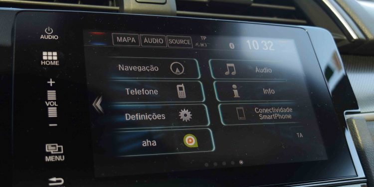 Honda Civic 1.6 I-DTEC Hatchback: Dinâmico e comedido! 38