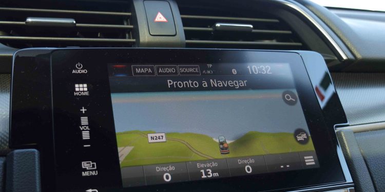 Honda Civic 1.6 I-DTEC Hatchback: Dinâmico e comedido! 39