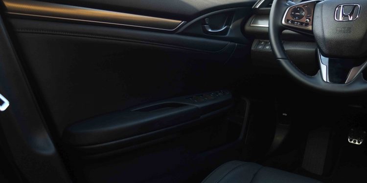 Honda Civic 1.6 I-DTEC Hatchback: Dinâmico e comedido! 53