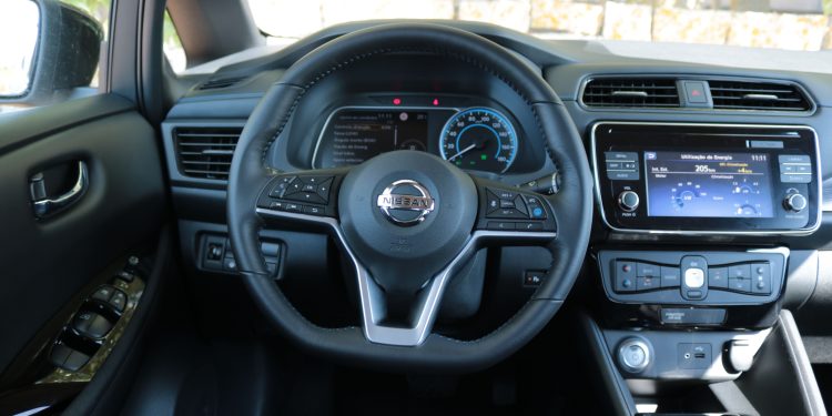 Ensaio Nissan Leaf N-Connecta: Um futuro de tecnologias! (Video) 56