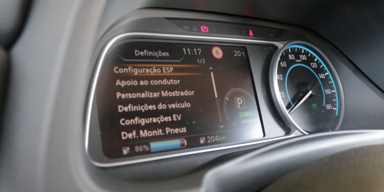 Ensaio Nissan Leaf N-Connecta: Um futuro de tecnologias! (Video) 58