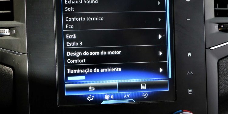 Renault Mégane R.S 280 EDC: Um dia-a-dia de corridas! 41